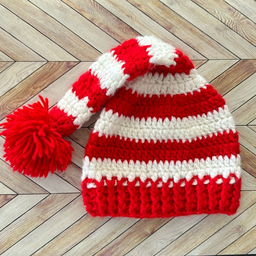 So Dorable Hand Crocheted Christmas Hat- Red/white Size 6-12 Months